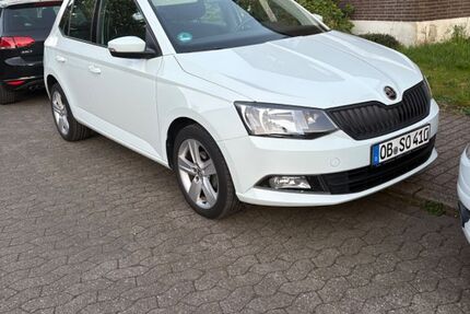 Skoda Fabia 76.000 km 7.499 &euro; Oberhausen 46117