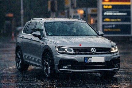 VW Tiguan R Line 86.500 km 26.950 &euro; Essen 45121