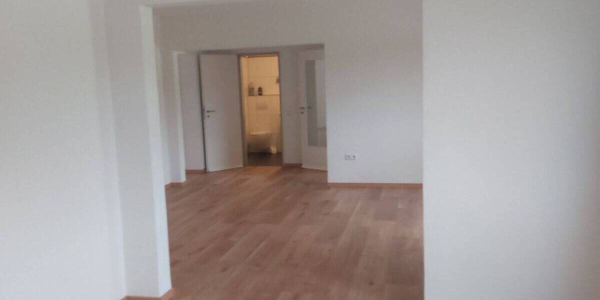 Etagenwohnung Bottrop Feldhausen - 4 Zimmer, 120 m&sup2;, 800&euro; | Angebot:26289781