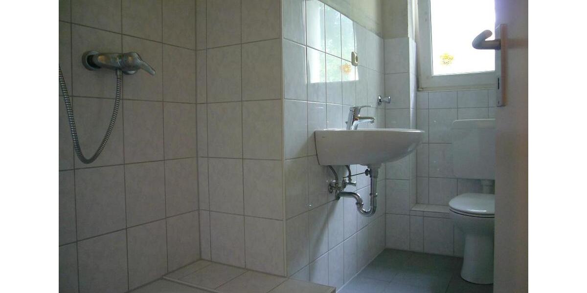 Etagenwohnung Duisburg Huckingen - 2 Zimmer, 40 m&sup2;, 409&euro; | Angebot:25901454