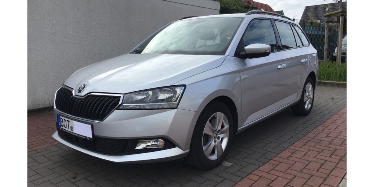 Skoda Fabia 65.800 km 12.900 &euro; Bottrop 46244