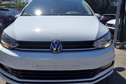 VW Touran 243.000 km 12.900 &euro; Essen 45309
