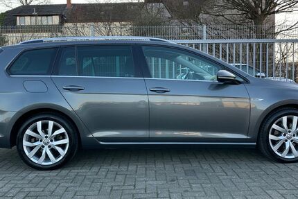 VW Golf 204.000 km 9.950 &euro; Dinslaken 46539