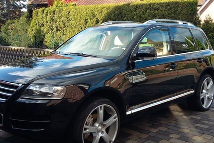 VW Touareg 241.000 km 7.500 &euro; Dorsten 46286