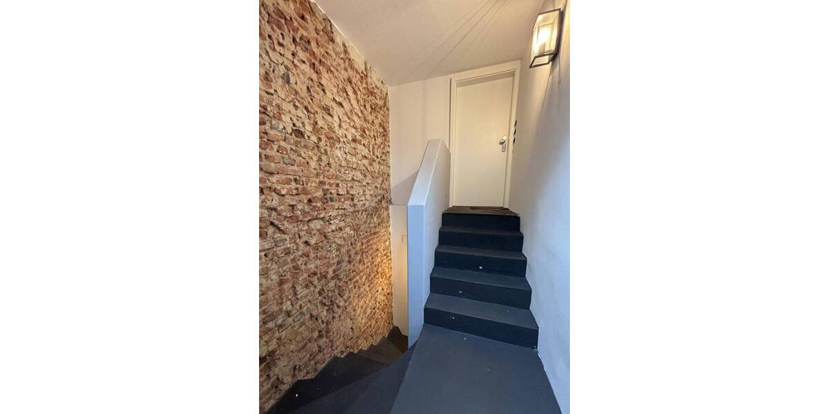 Mehrfamilienhaus, Wohnhaus Krefeld Cracau - 9 Zimmer, 265 m&sup2;, 380.000&euro; | Angebot:25741170