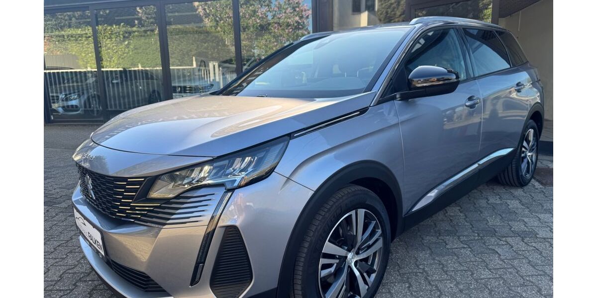 Peugeot 5008 61.915 km 22.880 &euro; Krefeld 47799