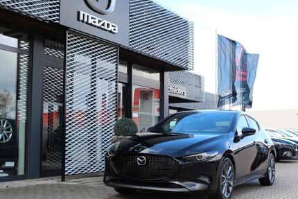 Mazda 3 96.586 km 17.490 &euro; Moers 47441