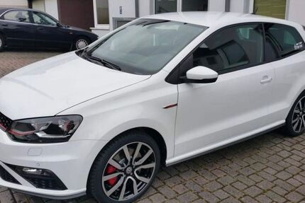 VW Polo 63.000 km 14.990 &euro; Essen 45355