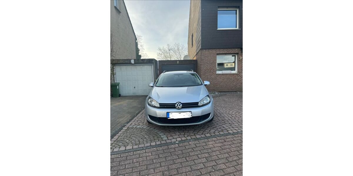 VW Golf 124.000 km 6.999 &euro; Oberhausen 46145