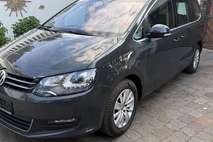VW Sharan 229.221 km 8.990 &euro; Neukirchen-Vluyn 47506