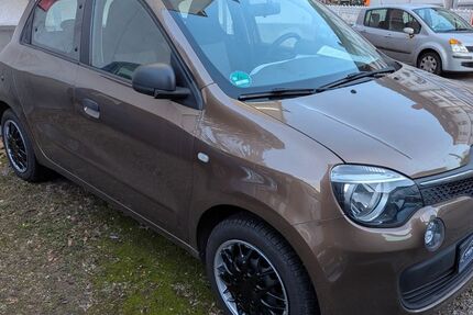 Renault Twingo 124.800 km 4.950 &euro; Mülheim-Ruhr 45473
