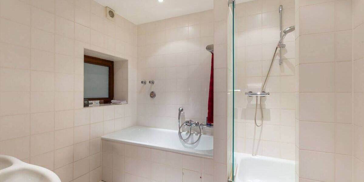 Etagenwohnung Essen Fischlaken - 4 Zimmer, 126 m&sup2;, 489.000&euro; | Angebot:26043400