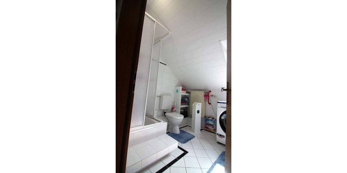 Mehrfamilienhaus, Wohnhaus Rheinberg Ossenberg - 7 Zimmer, 257 m&sup2;, 550.000&euro; | Angebot:26805400
