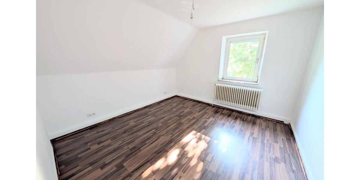 Dachgeschoßwohnung Marl Alt-Marl - 2 Zimmer, 61 m&sup2;, 425&euro; | Angebot:25335350
