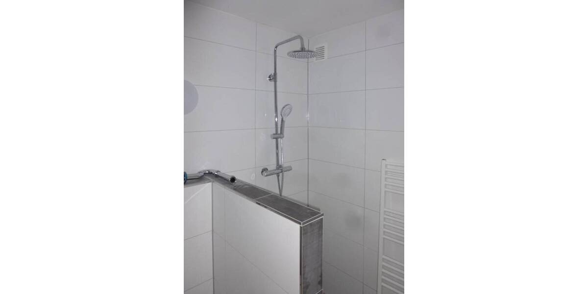 Etagenwohnung Oberhausen Stadtmitte - 2 Zimmer, 39 m&sup2;, 360&euro; | Angebot:25983159