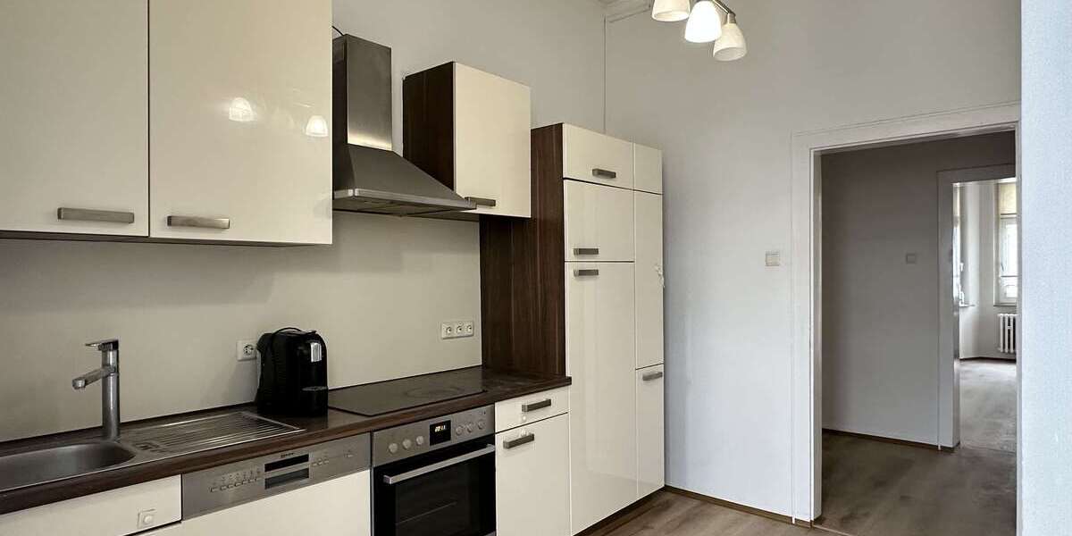 Etagenwohnung Duisburg Hochfeld - 3.5 Zimmer, 90 m&sup2;, 900&euro; | Angebot:26804943
