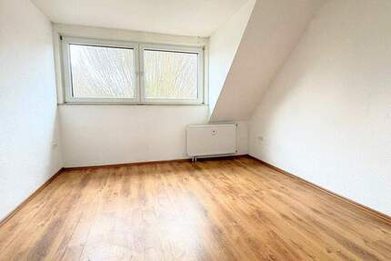 Wohnung Gelsenkirchen Neustadt - 3 Zimmer, 80 m&sup2;, 490&euro; | Angebot:25679212