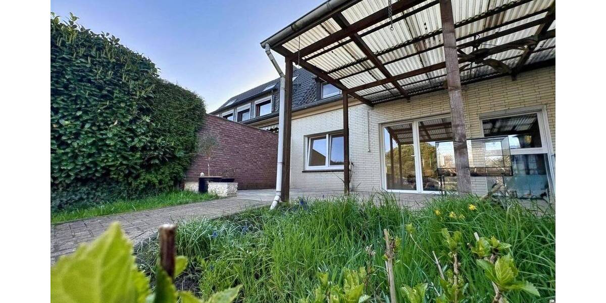 Doppelhaushälfte Moers Eick - 4 Zimmer, 120 m&sup2;, 359.000&euro; | Angebot:25927330