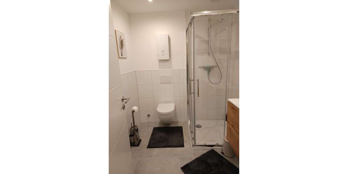 Etagenwohnung Duisburg Huckingen - 3 Zimmer, 85 m&sup2;, 950&euro; | Angebot:27092683