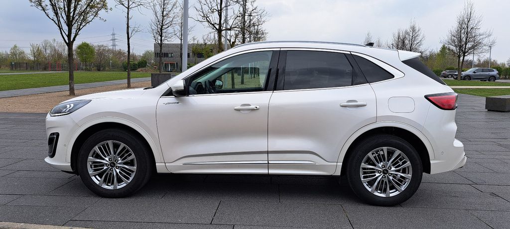 Ford Kuga 63.000 km 24.990 &euro; Essen OT Westviertel 45127