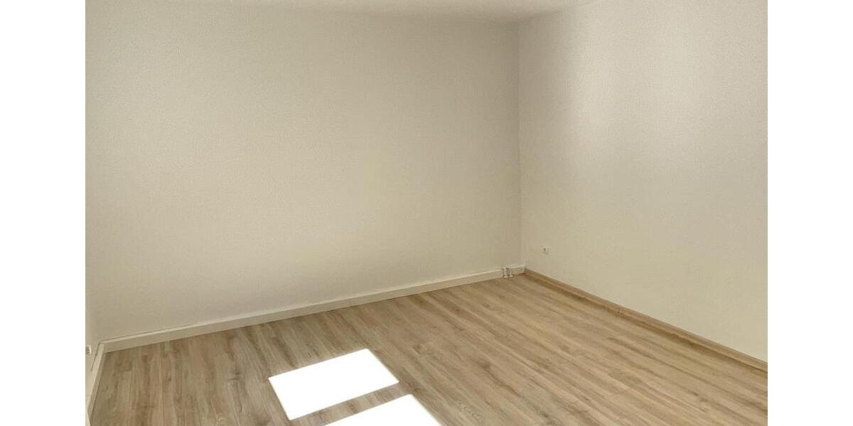 Etagenwohnung Duisburg Duisburg-Mitte - 2 Zimmer, 62 m&sup2;, 509&euro; | Angebot:26199766