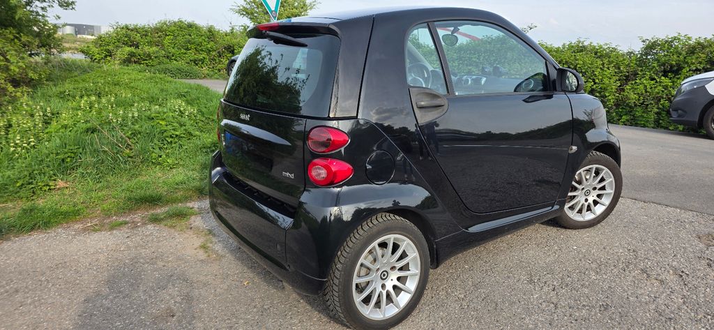 Smart ForTwo 80.000 km 5.300 &euro; Duisburg 47228
