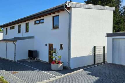 Haus Oberhausen Osterfeld - 4.5 Zimmer, 119 m&sup2;, 1.830&euro; | Angebot:26983053