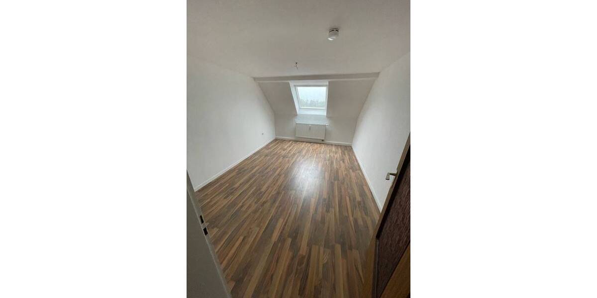 Etagenwohnung Gelsenkirchen Rotthausen - 3 Zimmer, 72 m&sup2;, 395&euro; | Angebot:25778463