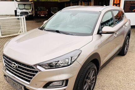 Hyundai TUCSON 112.800 km 16.980 &euro; Moers 47445