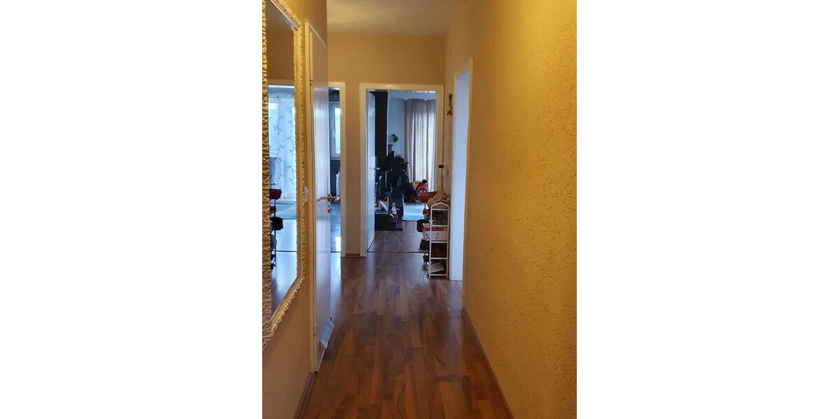 Etagenwohnung Duisburg Rheinhausen - 3 Zimmer, 71 m&sup2;, 110.000&euro; | Angebot:25599724