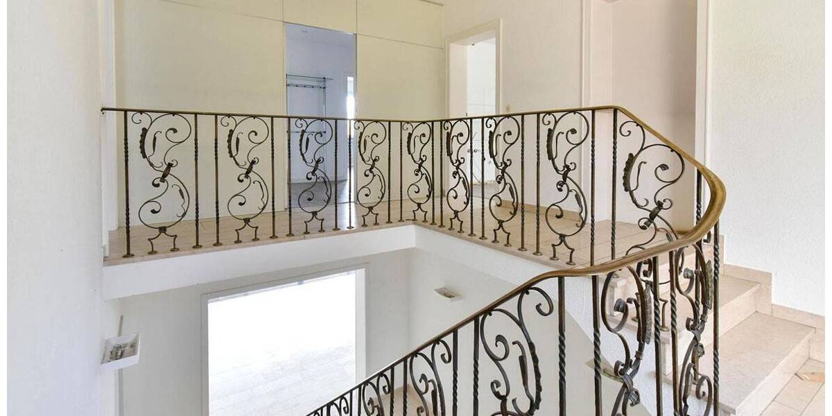 Einfamilienhaus Mülheim an der Ruhr Holthausen - 8 Zimmer, 260 m&sup2;, 769.000&euro; | Angebot:26036745