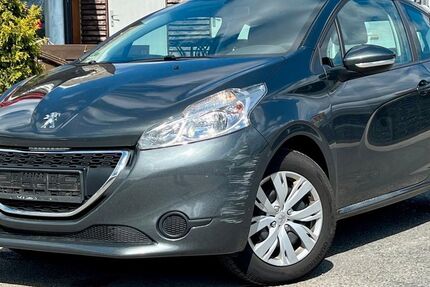 Peugeot 208 191.601 km 3.250 &euro; Gelsenkirchen 45884