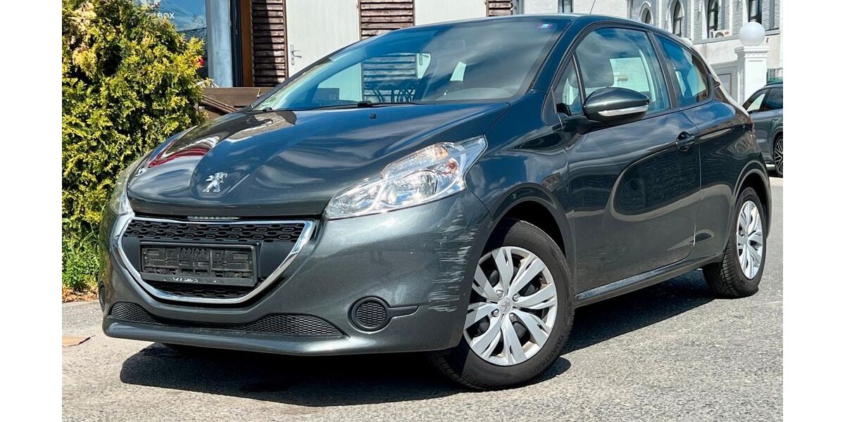 Peugeot 208 191.601 km 3.250 &euro; Gelsenkirchen 45884