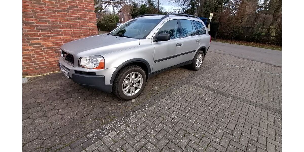 Volvo XC90 273.000 km 5.200 &euro; Voerde 46562
