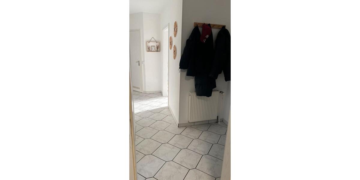 Etagenwohnung Gelsenkirchen - 3.5 Zimmer, 76 m&sup2;, 170.000&euro; | Angebot:26652464