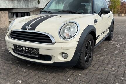 Mini ONE 150.000 km 1.999 &euro; Moers 47441