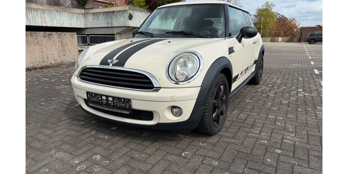 Mini ONE 150.000 km 1.999 &euro; Moers 47441