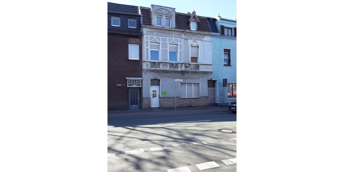 Reihenhaus Duisburg Essenberg - 9 Zimmer, 207 m&sup2;, 220.000&euro; | Angebot:24774566