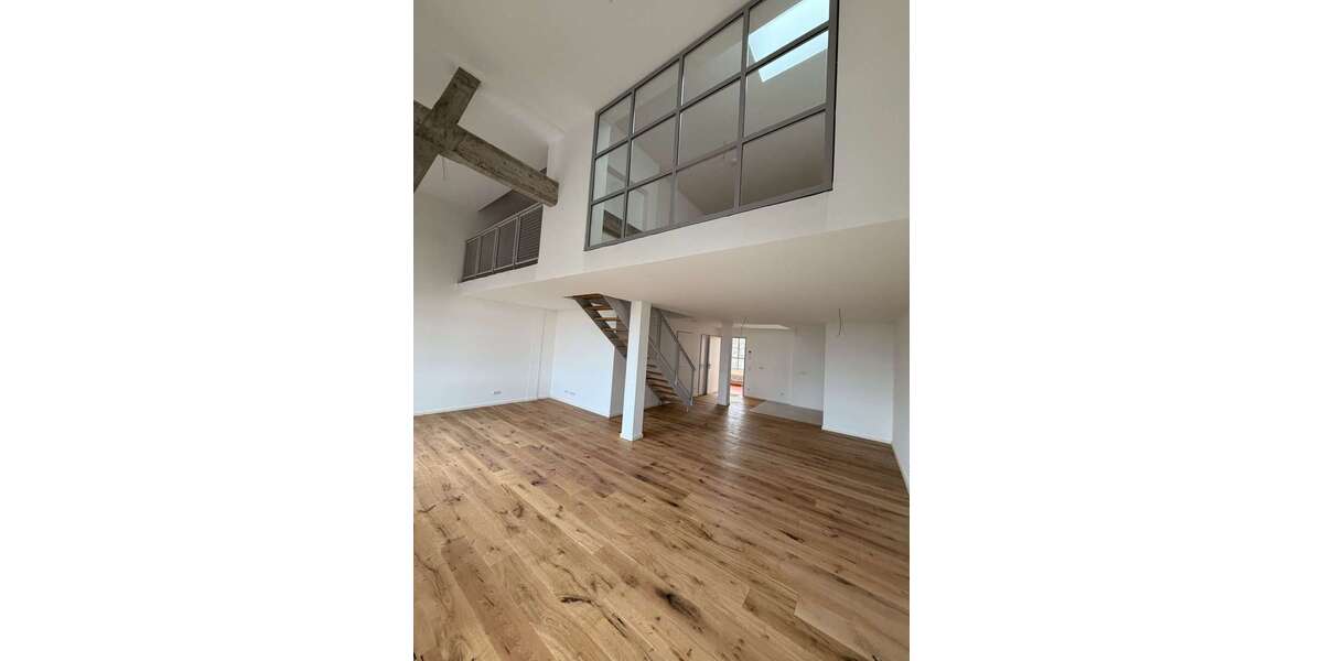 Etagenwohnung Duisburg Essenberg - 4 Zimmer, 126 m&sup2;, 1.835&euro; | Angebot:26273038