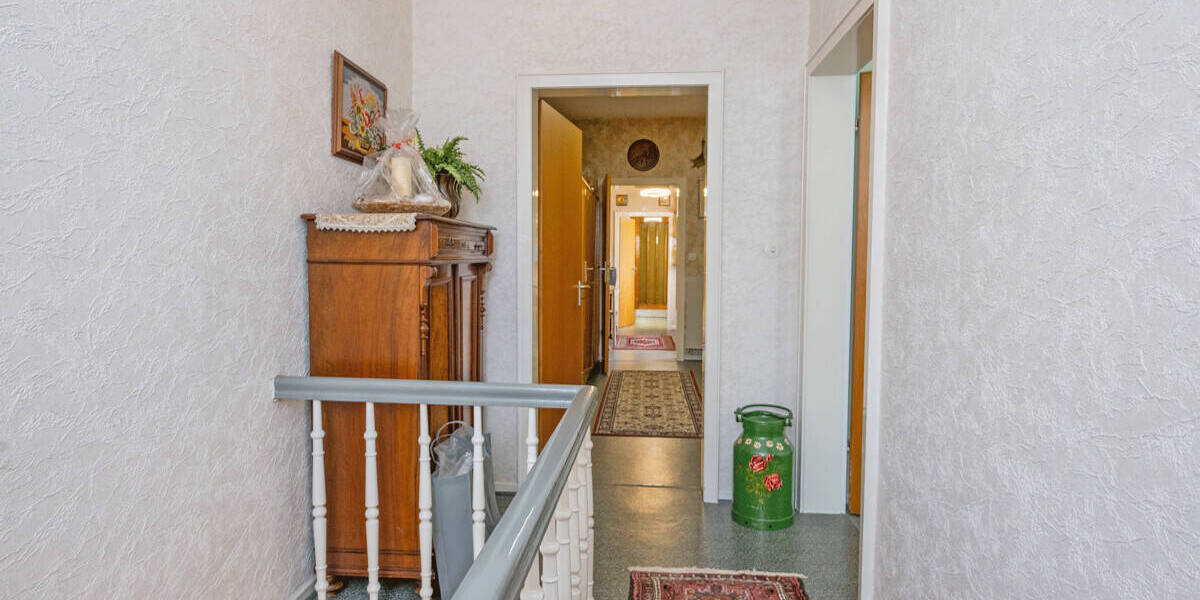 Reihenmittelhaus Moers Hülsdonk - 5 Zimmer, 126 m&sup2;, 250.000&euro; | Angebot:26733179