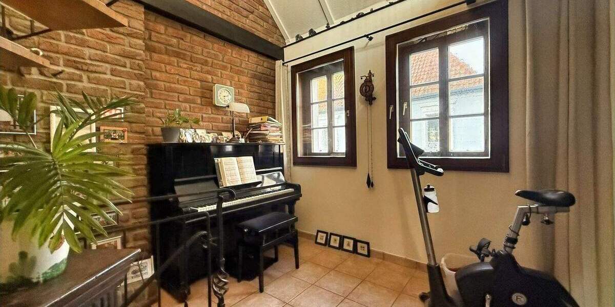 Einfamilienhaus Krefeld Linn - 4 Zimmer, 153 m&sup2;, 485.000&euro; | Angebot:25940231