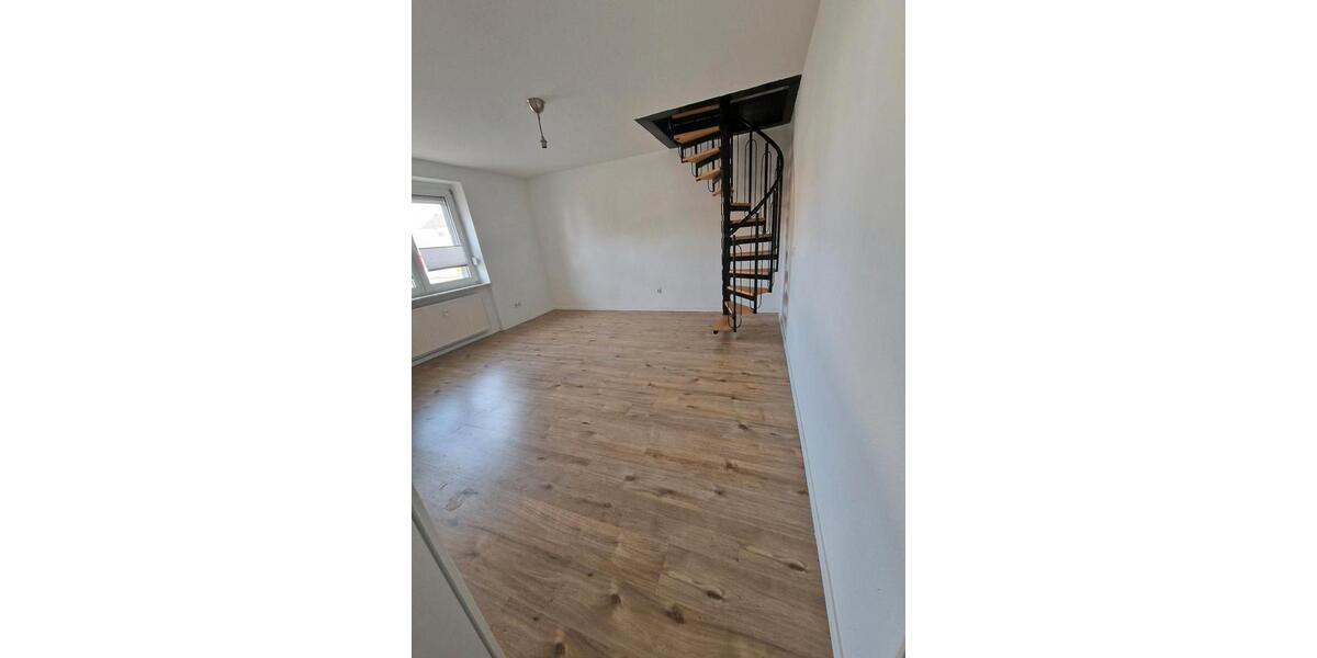 Maisonettenwohnung Duisburg Duisburg-Mitte - 4 Zimmer, 105 m&sup2;, 259.000&euro; | Angebot:24869024