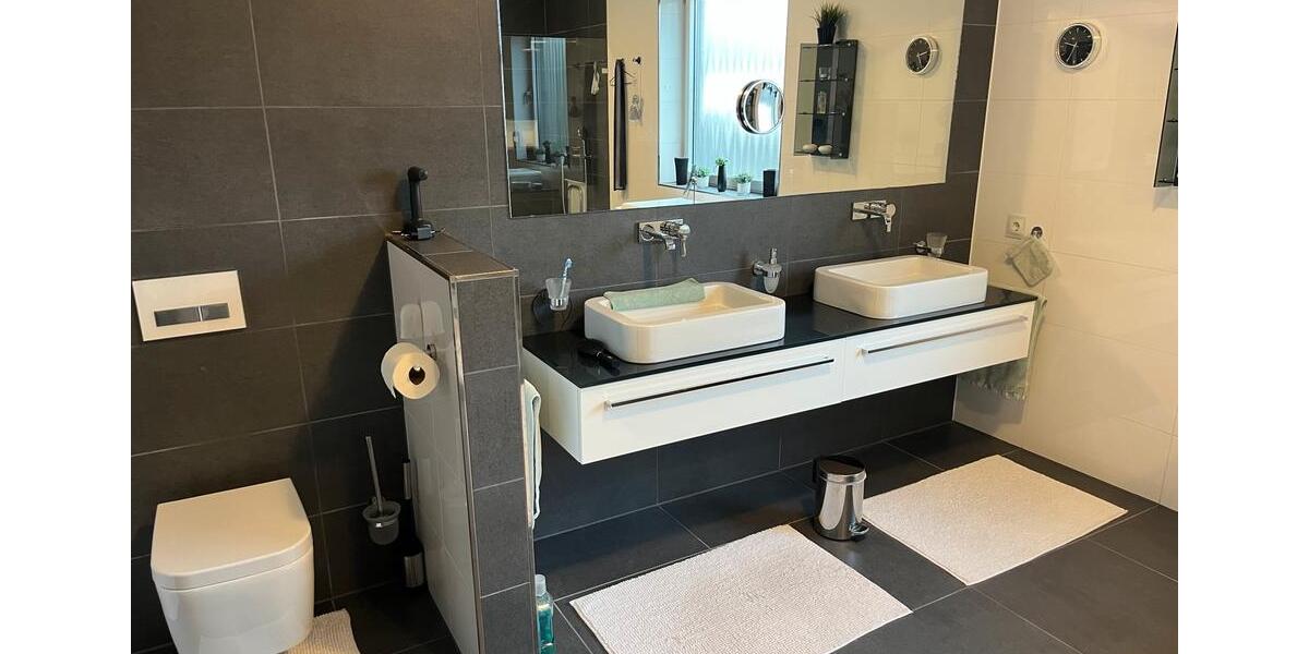 Bungalow Moers Rheinkamp - 2 Zimmer, 295 m&sup2;, 885.000&euro; | Angebot:26251699