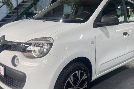 Renault Twingo 82.000 km 5.490 &euro; Rheinberg 47495