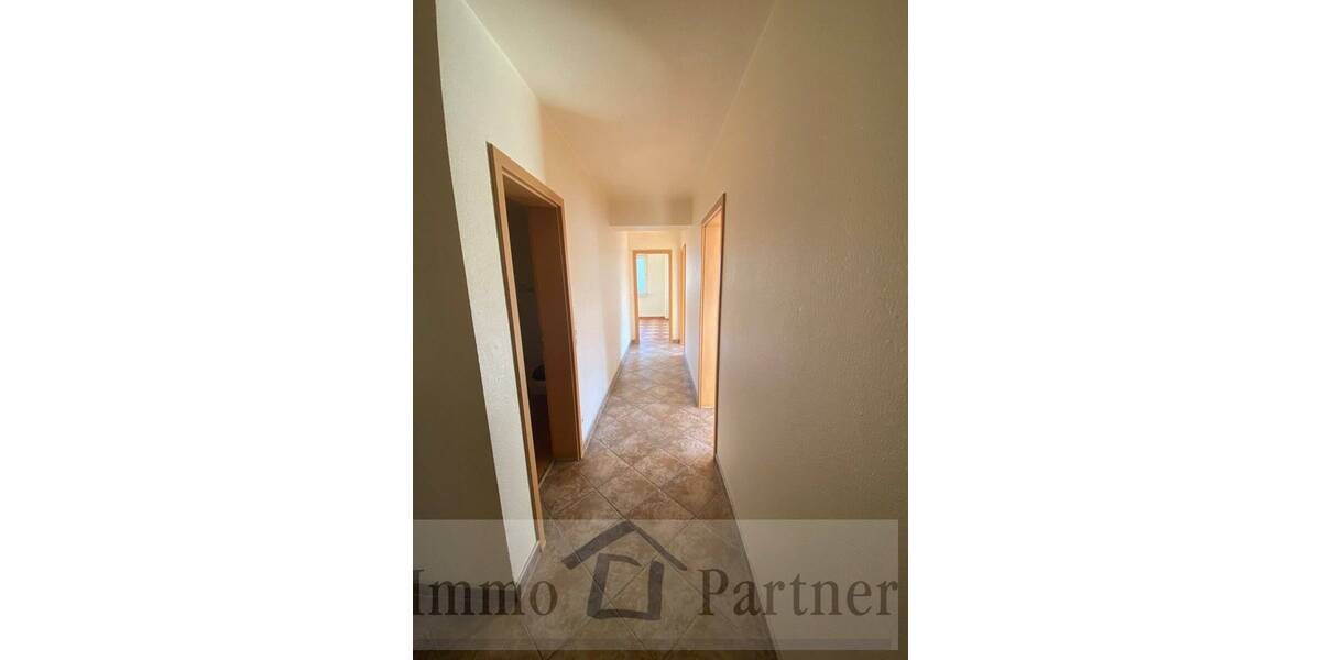 Etagenwohnung Duisburg / Aldenrade Aldenrade - 4 Zimmer, 118 m&sup2;, 158.000&euro; | Angebot:25703067