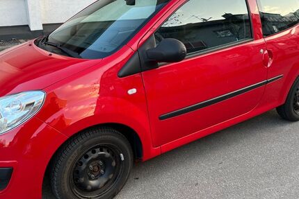 Renault Twingo 73.000 km 3.850 &euro; Duisburg 47228