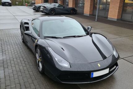 Ferrari 488 GTB 16.800 km 229.900 &euro; Rheinberg 47495
