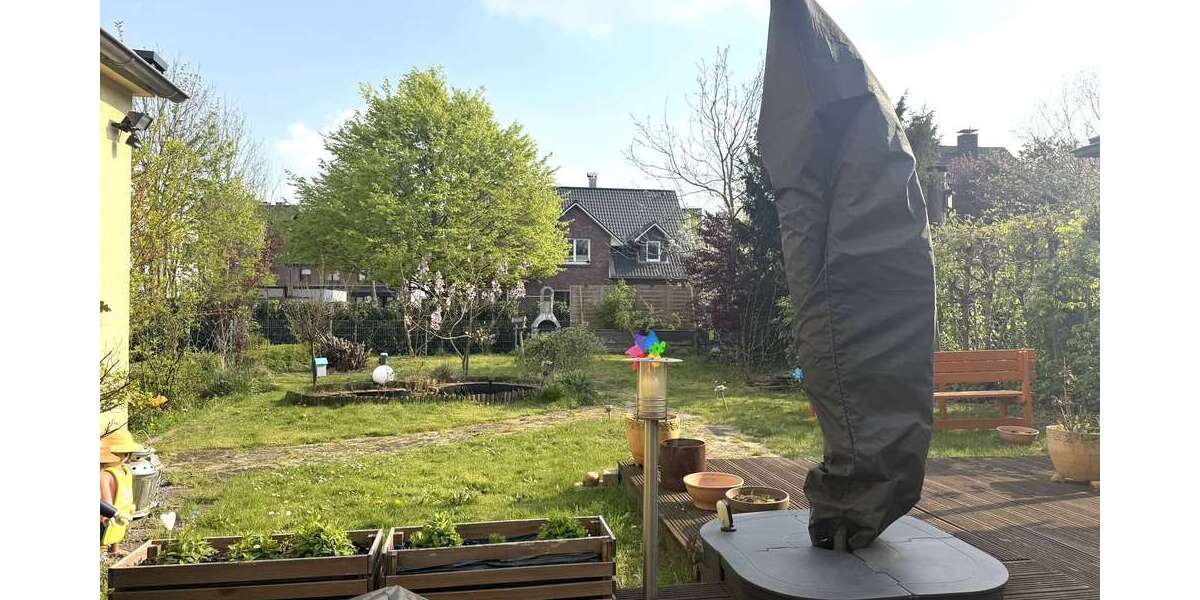 Etagenwohnung Krefeld Gellep-Stratum - 4 Zimmer, 88 m&sup2;, 1.150&euro; | Angebot:26168065