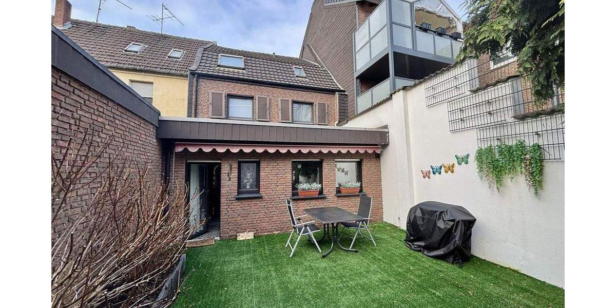 Reihenmittelhaus Krefeld Hüls - 4 Zimmer, 136 m&sup2;, 486.000&euro; | Angebot:25654258