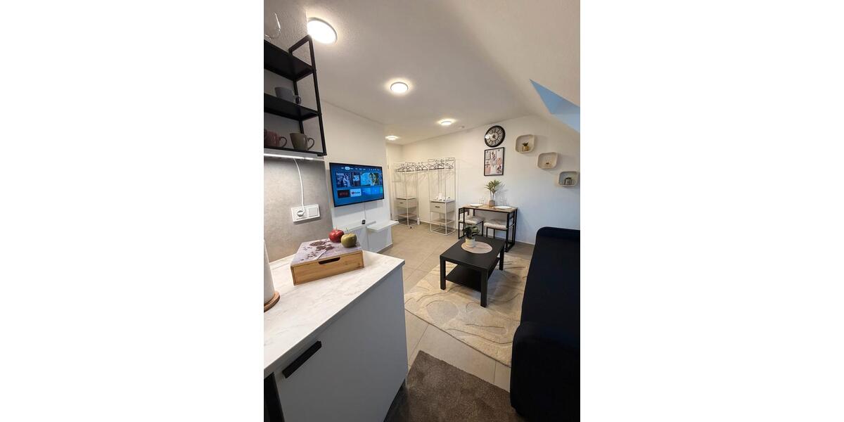 Dachgeschoßwohnung Essen Stadtbezirk III - 2 Zimmer, 55 m&sup2;, 1.900&euro; | Angebot:25322418